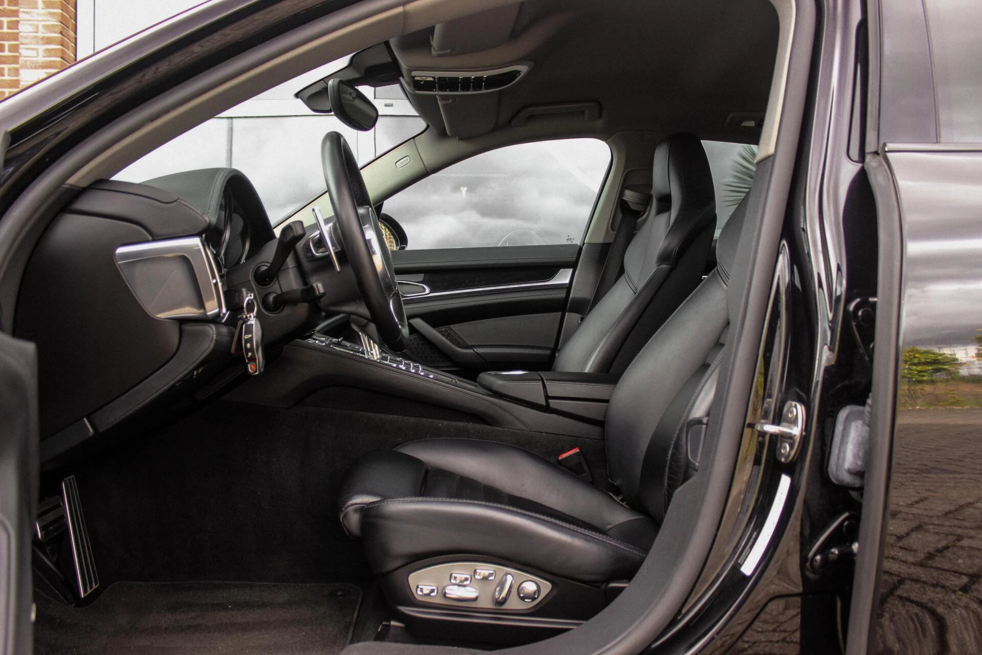 Hoofdafbeelding Porsche Panamera