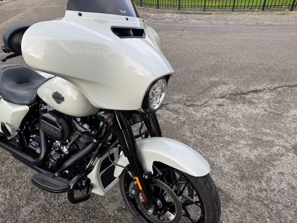 Hoofdafbeelding Harley-Davidson Street Glide