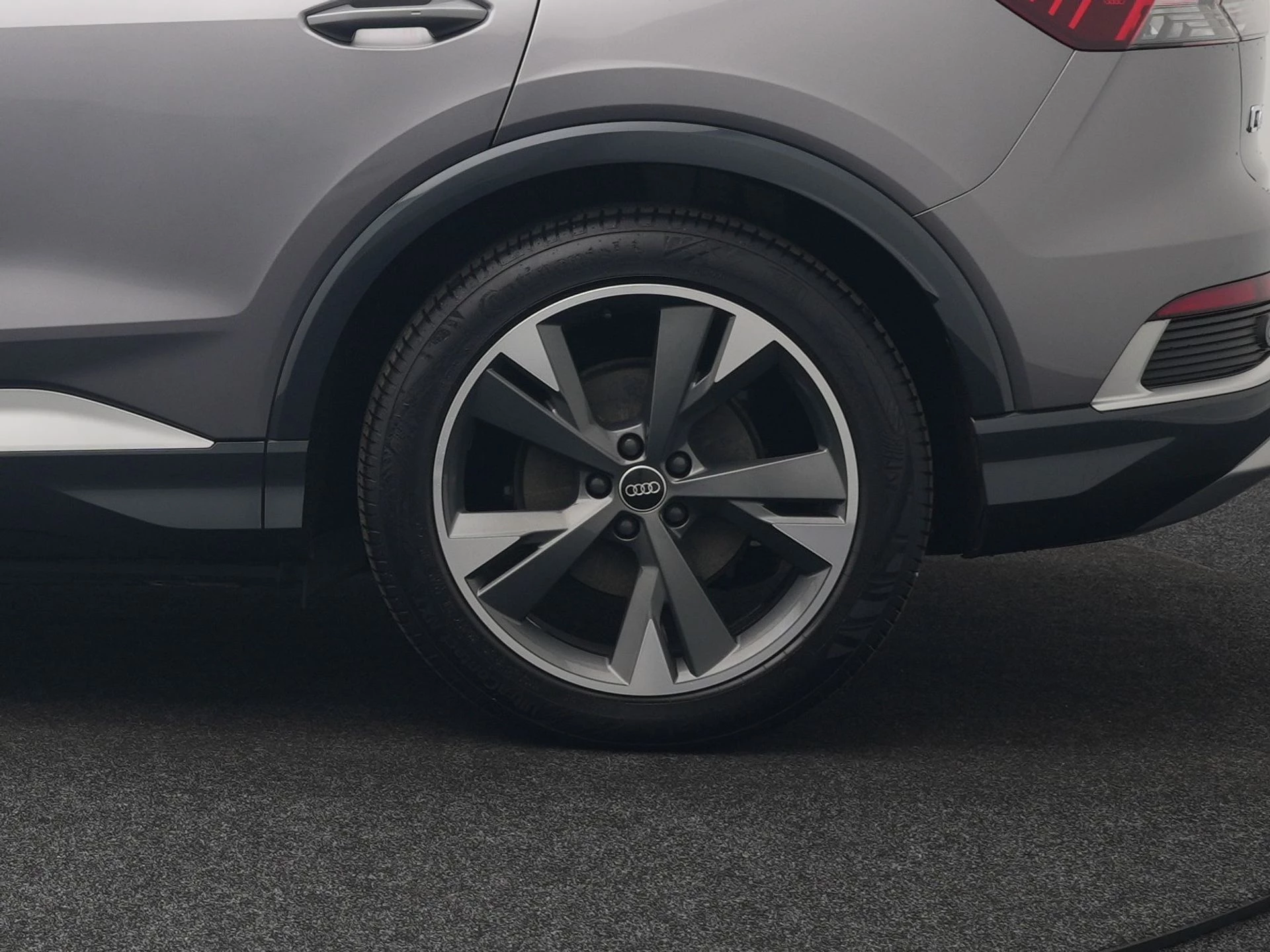 Hoofdafbeelding Audi Q4 e-tron