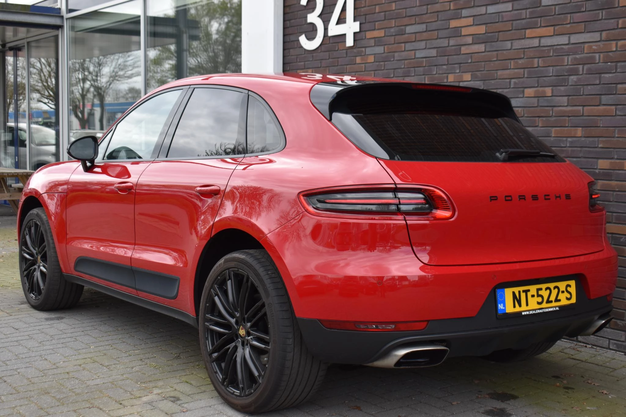 Hoofdafbeelding Porsche Macan