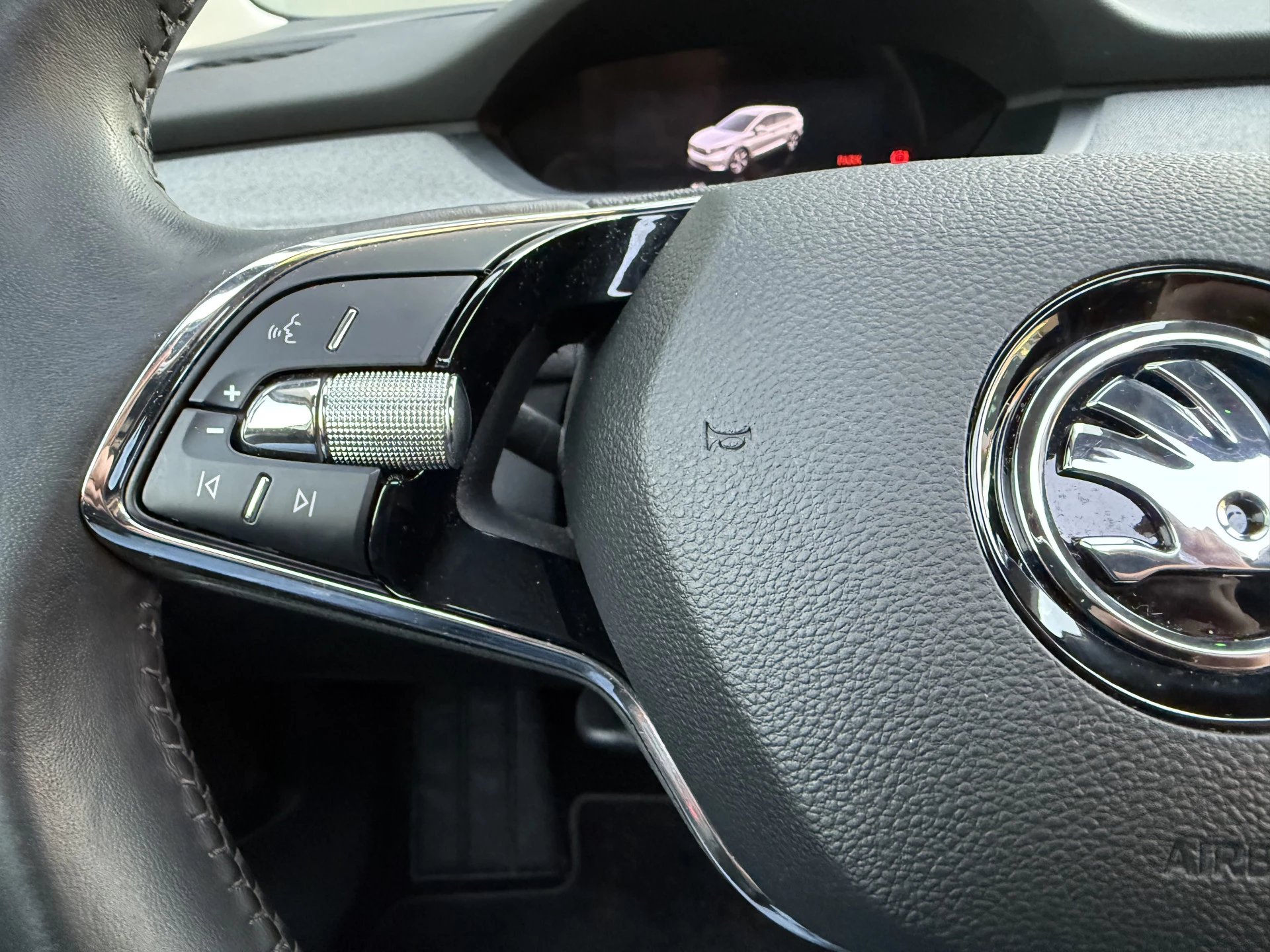 Hoofdafbeelding Škoda Enyaq iV