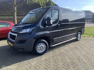 Peugeot Boxer Bestel 330 2.0 BlueHDI L2H1 Pro