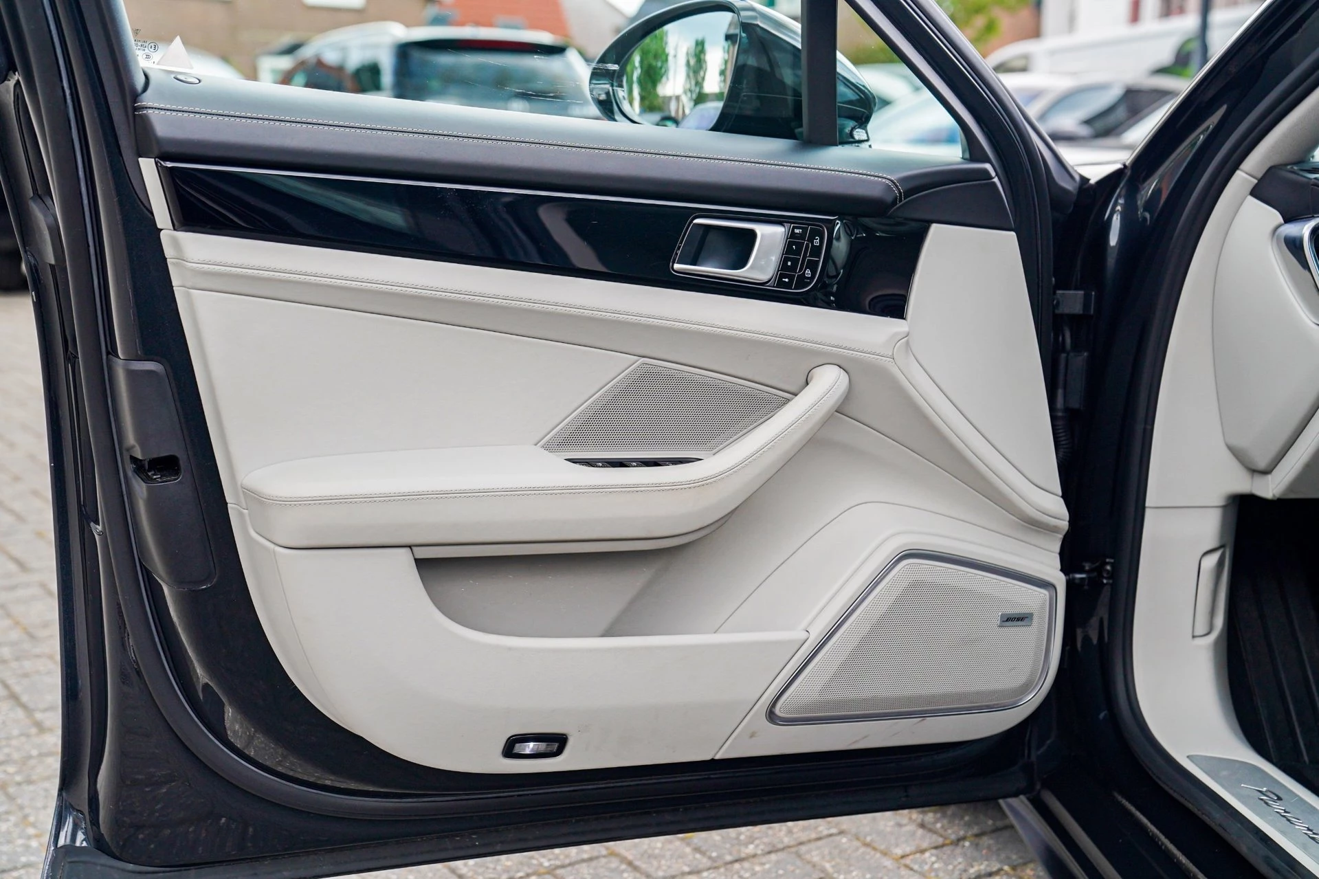 Hoofdafbeelding Porsche Panamera
