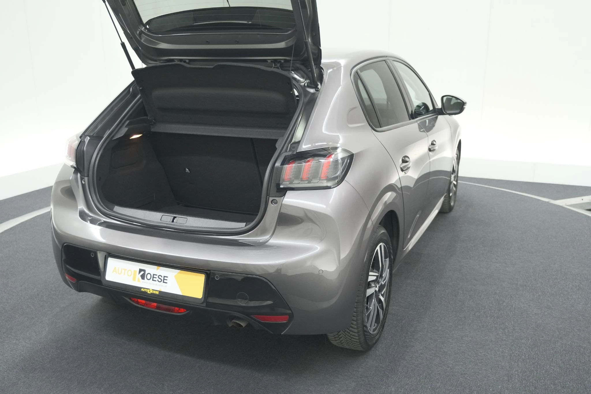 Hoofdafbeelding Peugeot 208