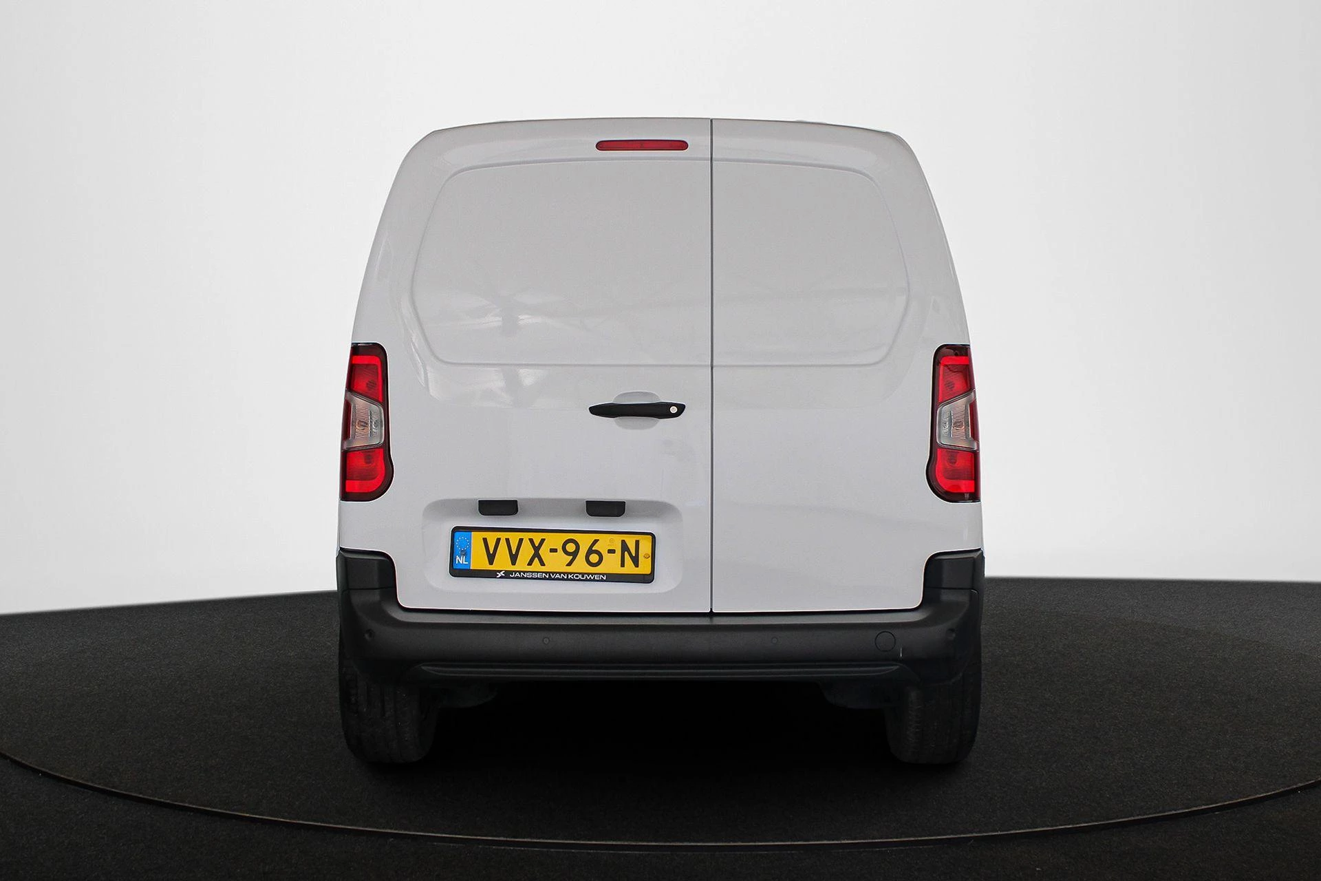 Hoofdafbeelding Peugeot e-Partner