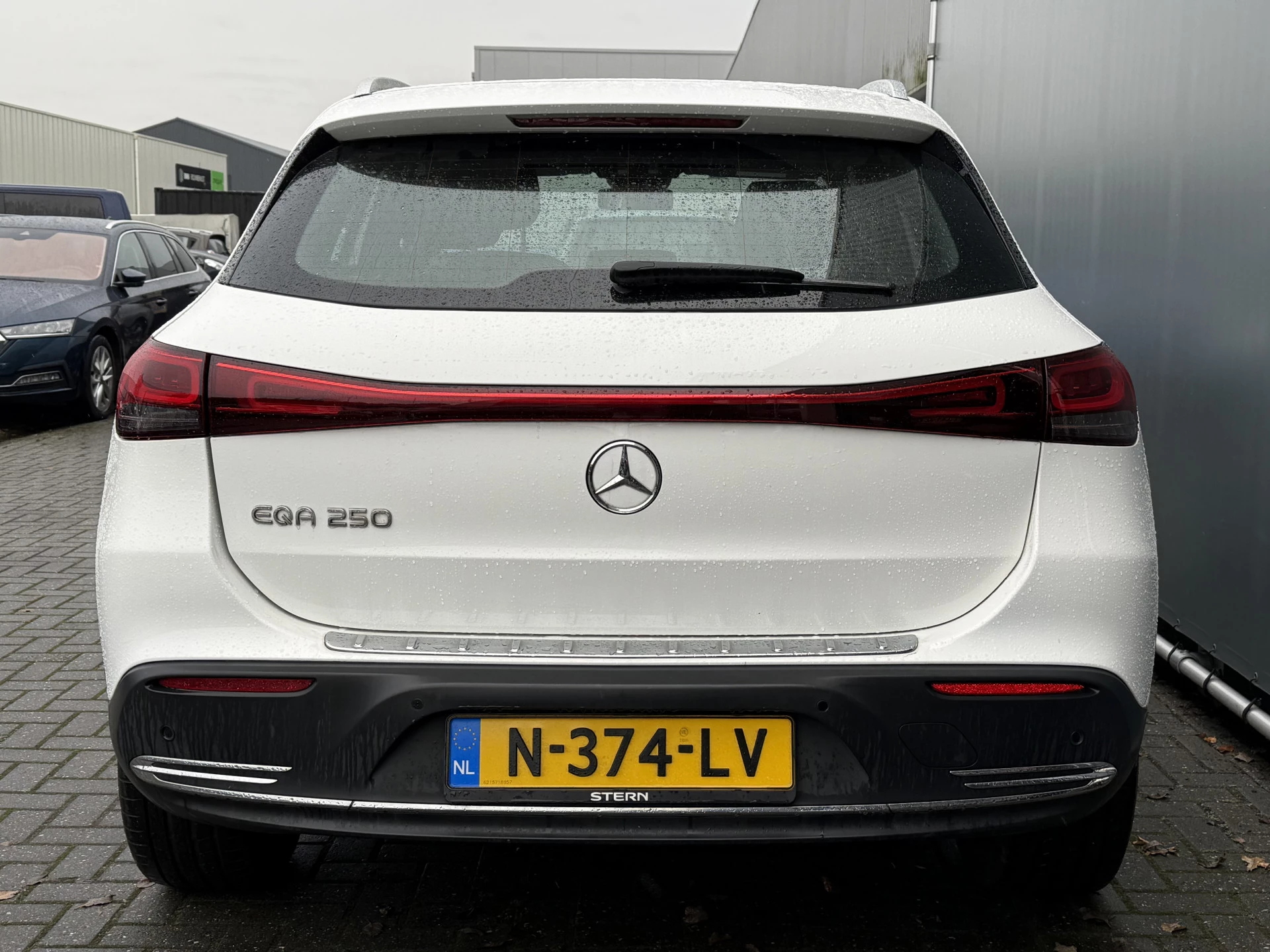 Hoofdafbeelding Mercedes-Benz EQA