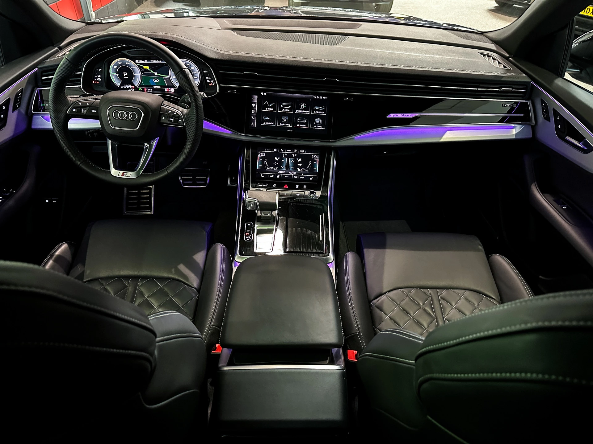 Hoofdafbeelding Audi Q8
