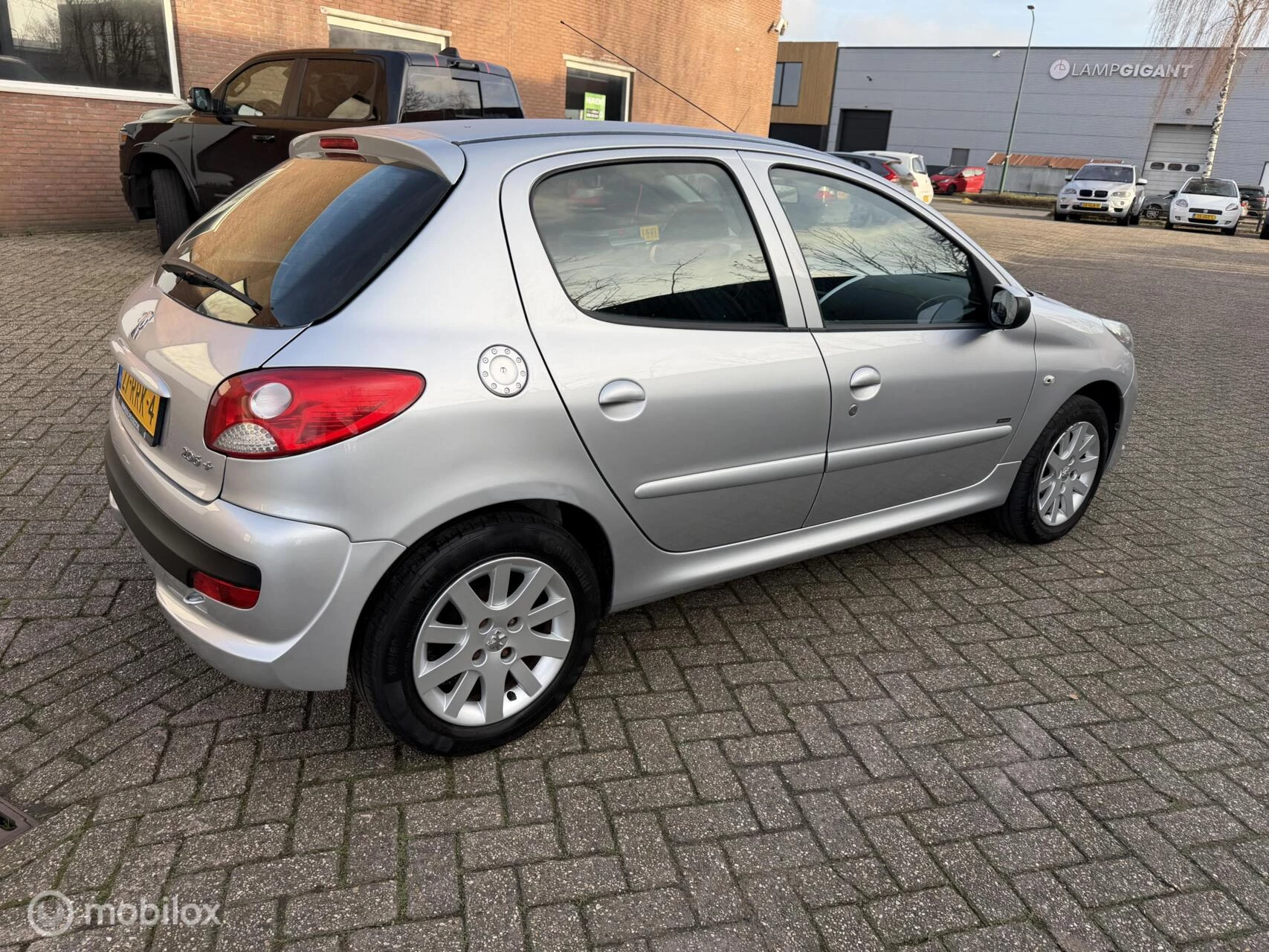 Hoofdafbeelding Peugeot 206