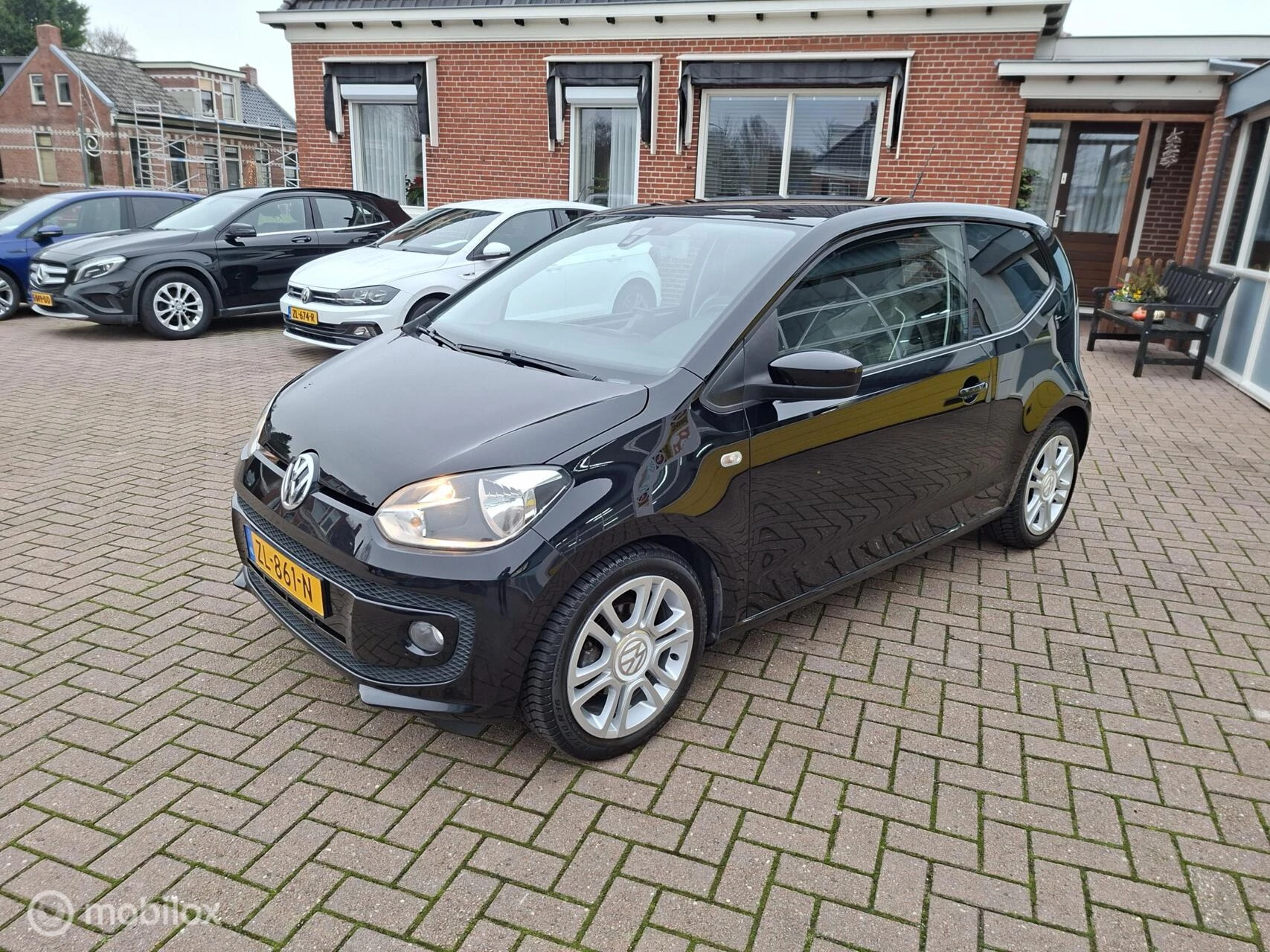 Hoofdafbeelding Volkswagen up!