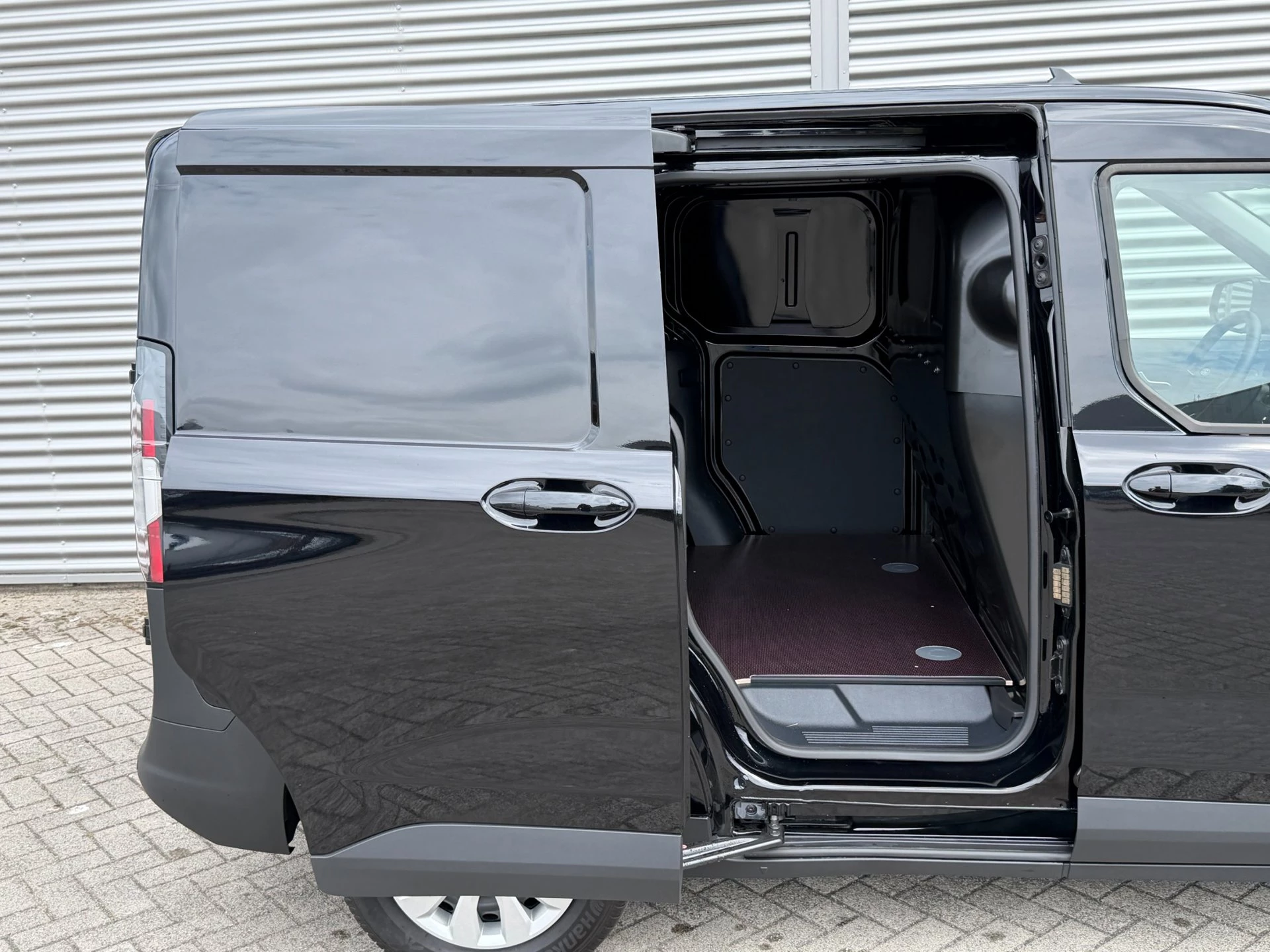 Hoofdafbeelding Ford Transit Courier