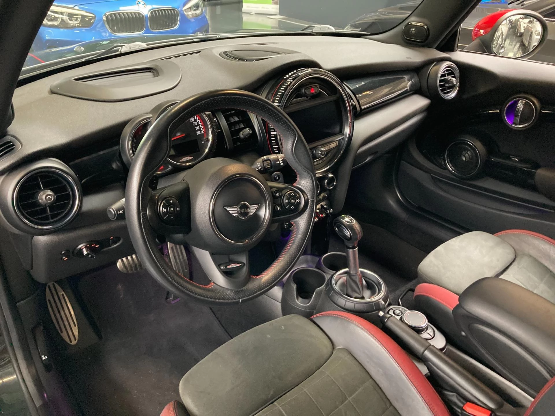 Hoofdafbeelding MINI Cooper