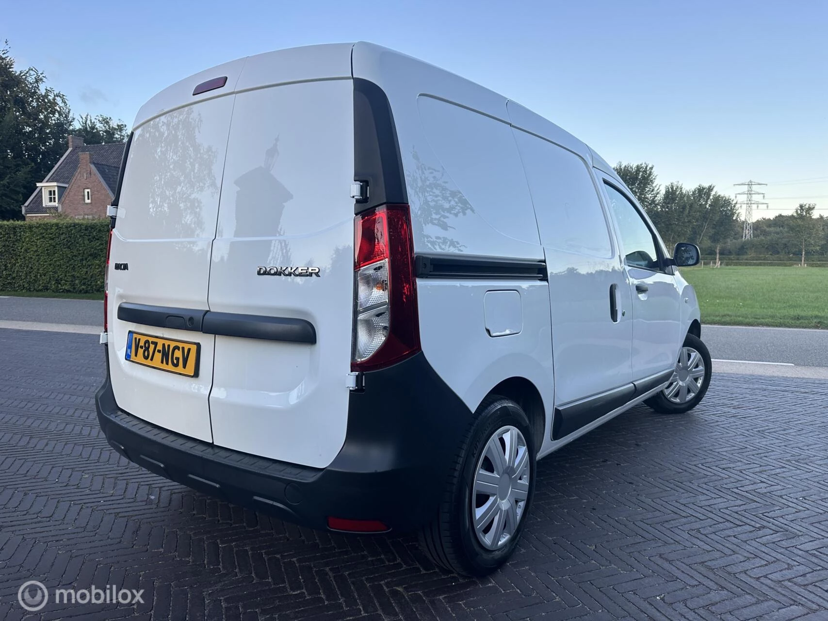 Hoofdafbeelding Dacia Dokker