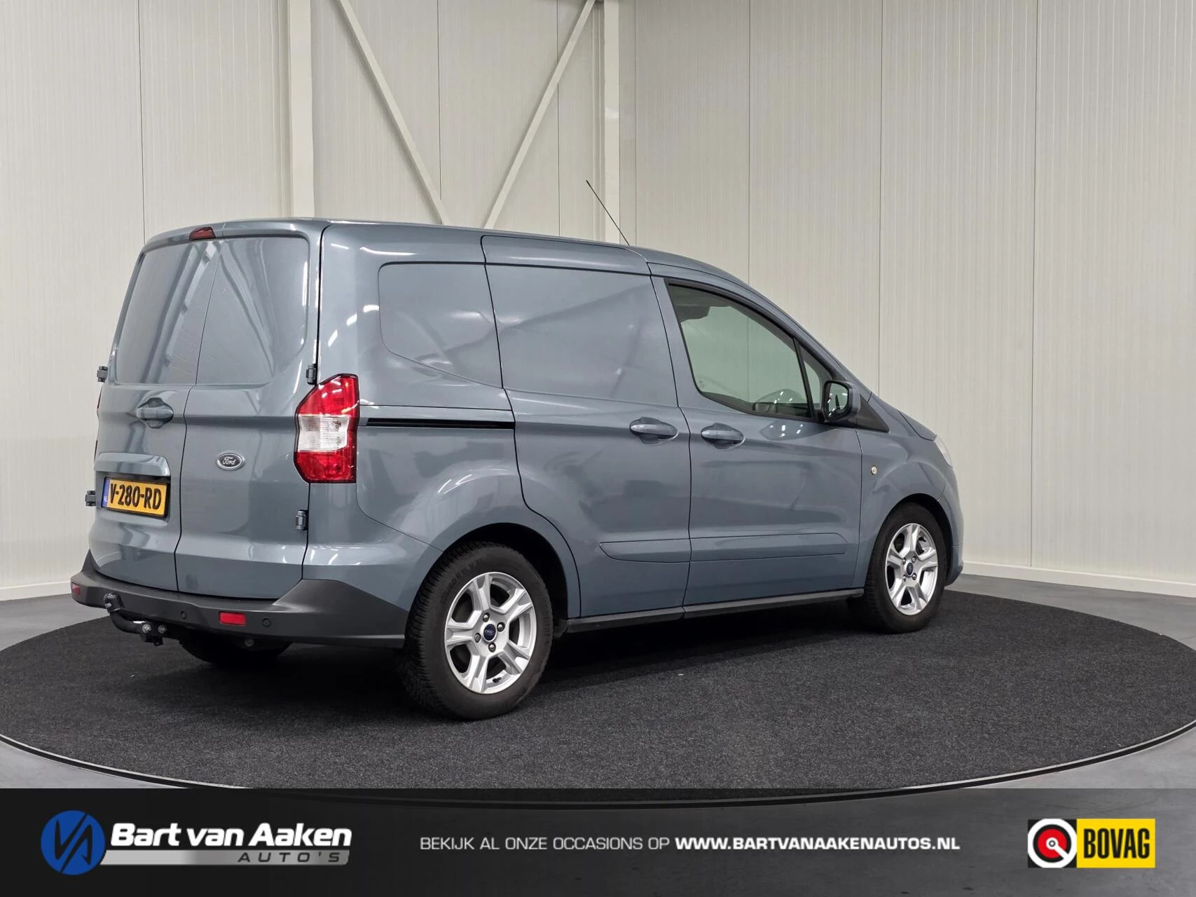 Hoofdafbeelding Ford Transit Courier