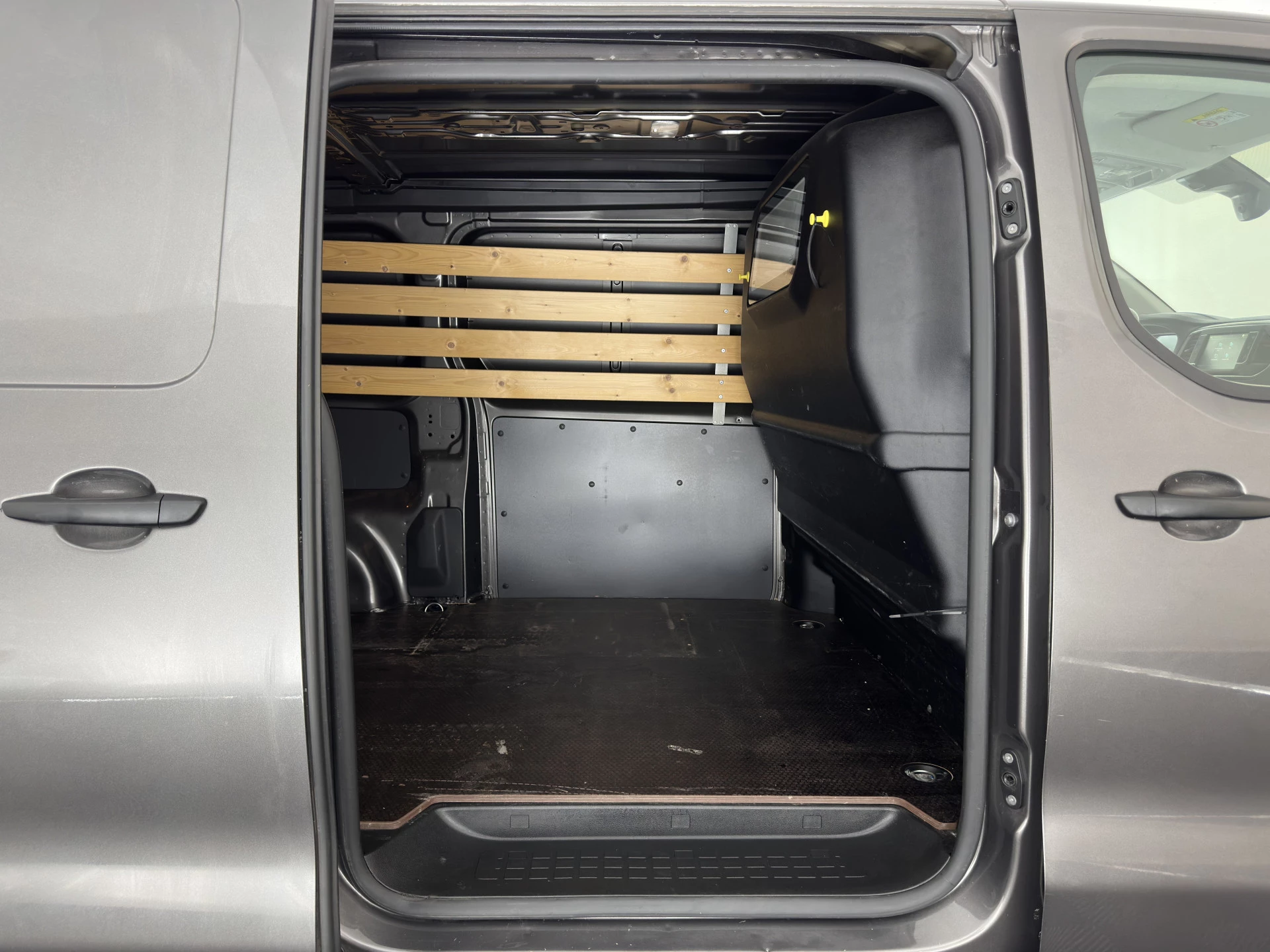 Hoofdafbeelding Peugeot e-Expert