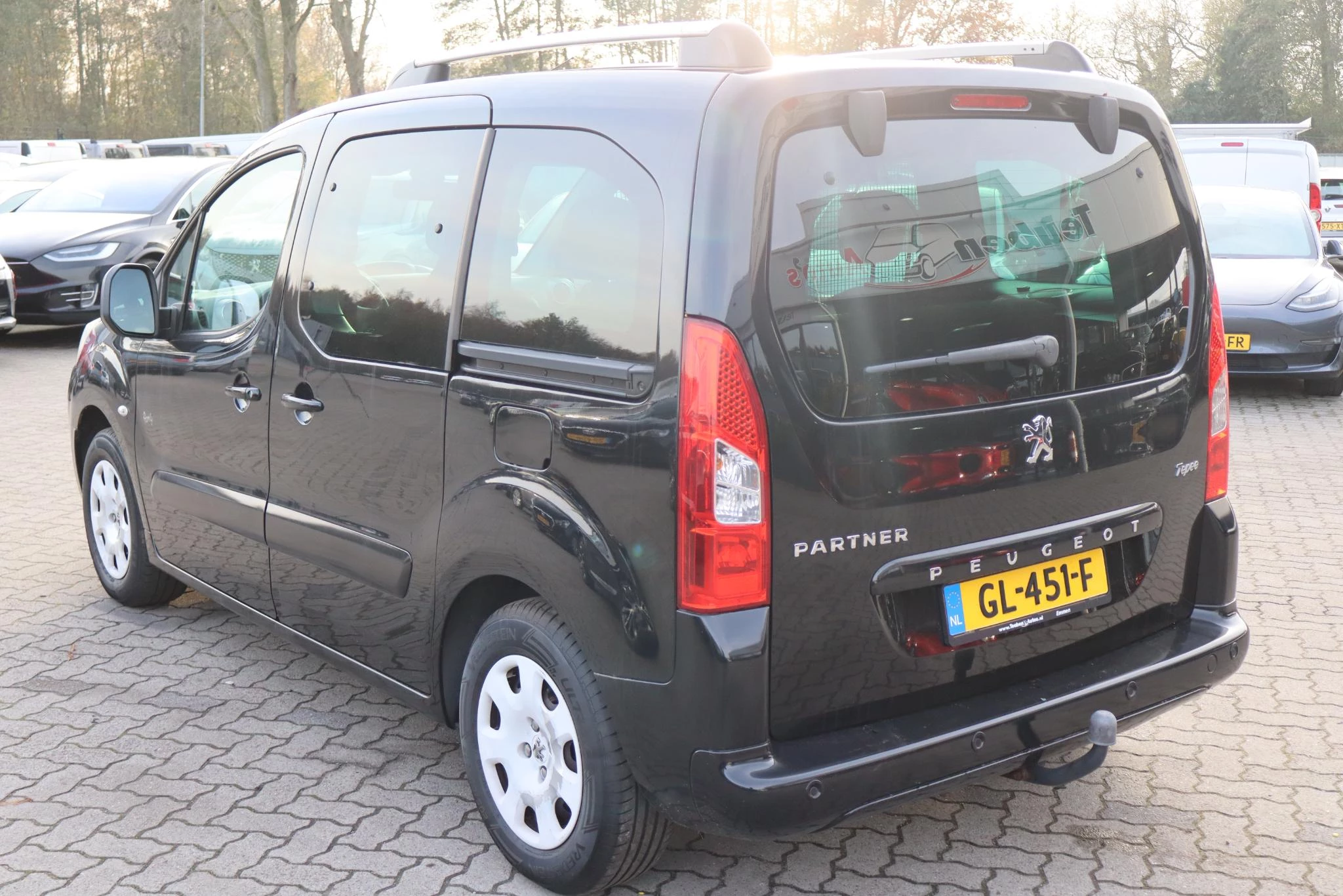 Hoofdafbeelding Peugeot Partner