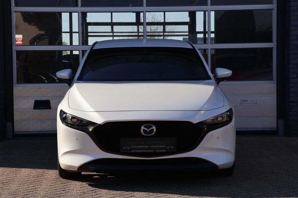Hoofdafbeelding Mazda 3