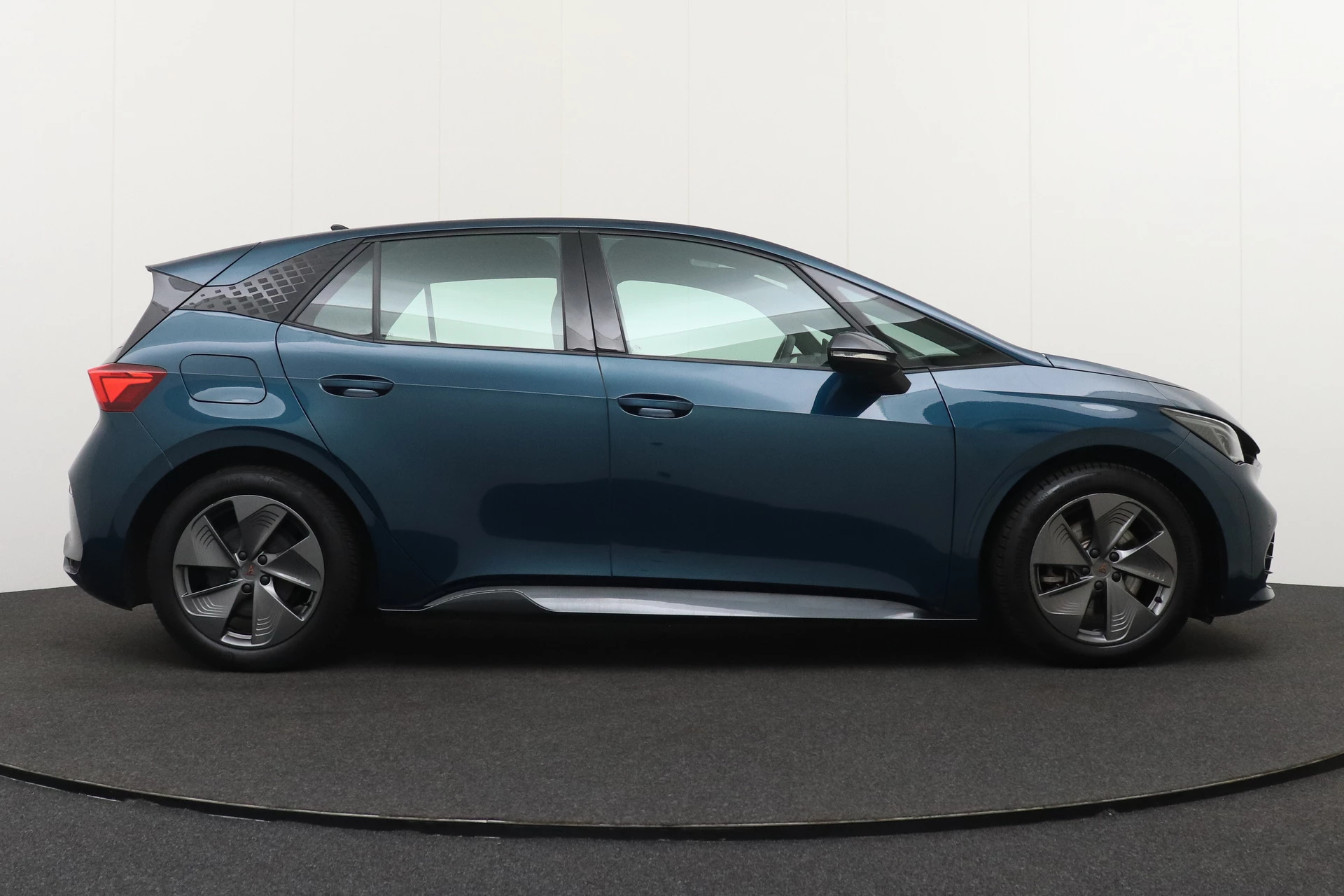 Hoofdafbeelding CUPRA Born