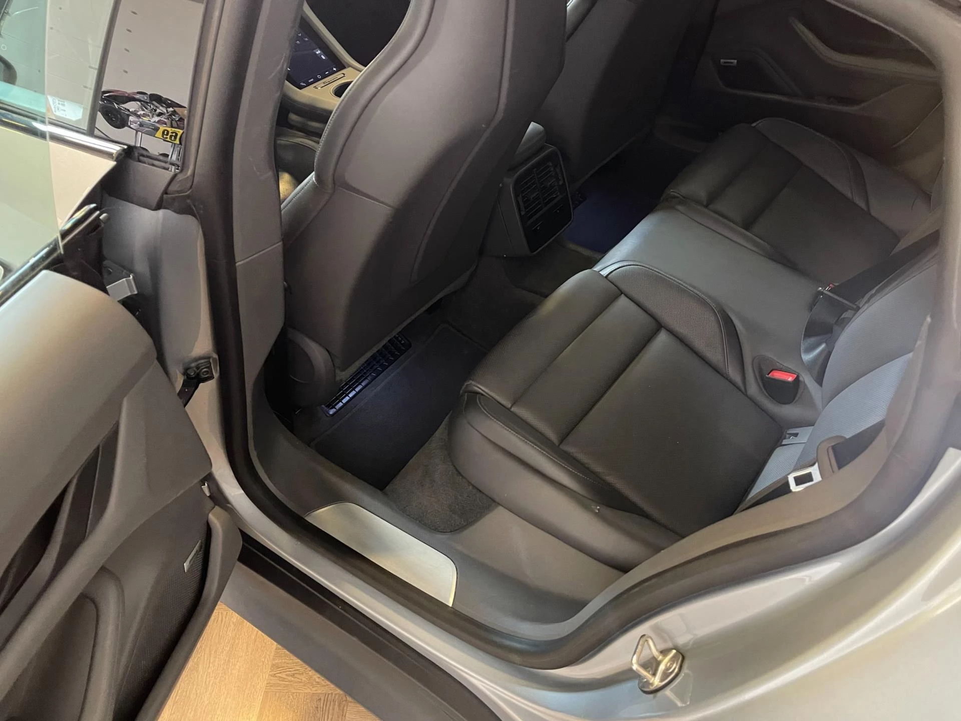 Hoofdafbeelding Porsche Taycan