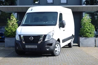 Hoofdafbeelding Nissan Interstar Nissan Interstar 2.3 dCi L2H2 N-Connecta | Airco | Navi | Cruise | Camera | 5 jr garantie