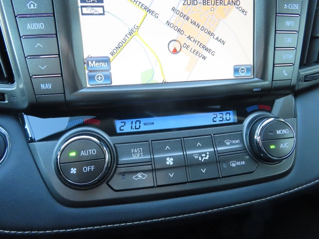 Hoofdafbeelding Toyota RAV4