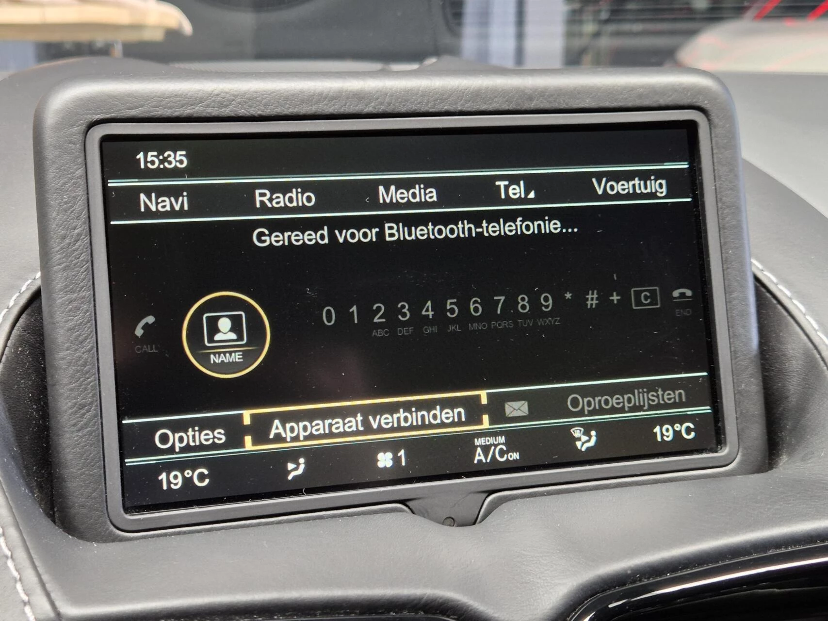 Hoofdafbeelding Aston Martin V8 Vantage
