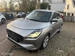 Suzuki Swift 1.2 Select Smart Hybrid