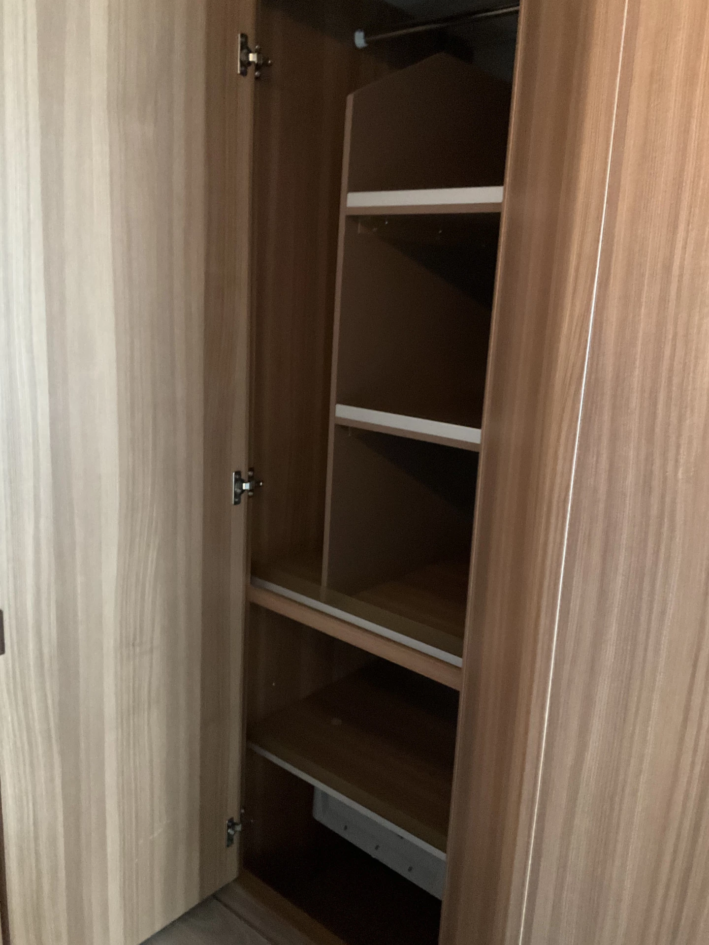 Hoofdafbeelding Weinsberg R57