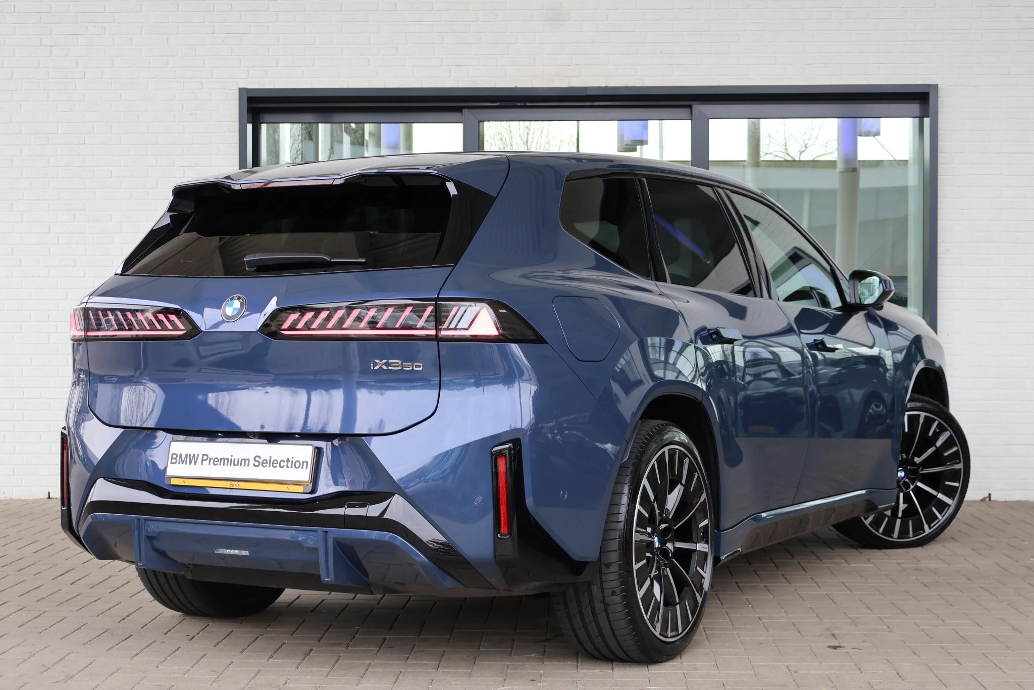 Hoofdafbeelding BMW iX3