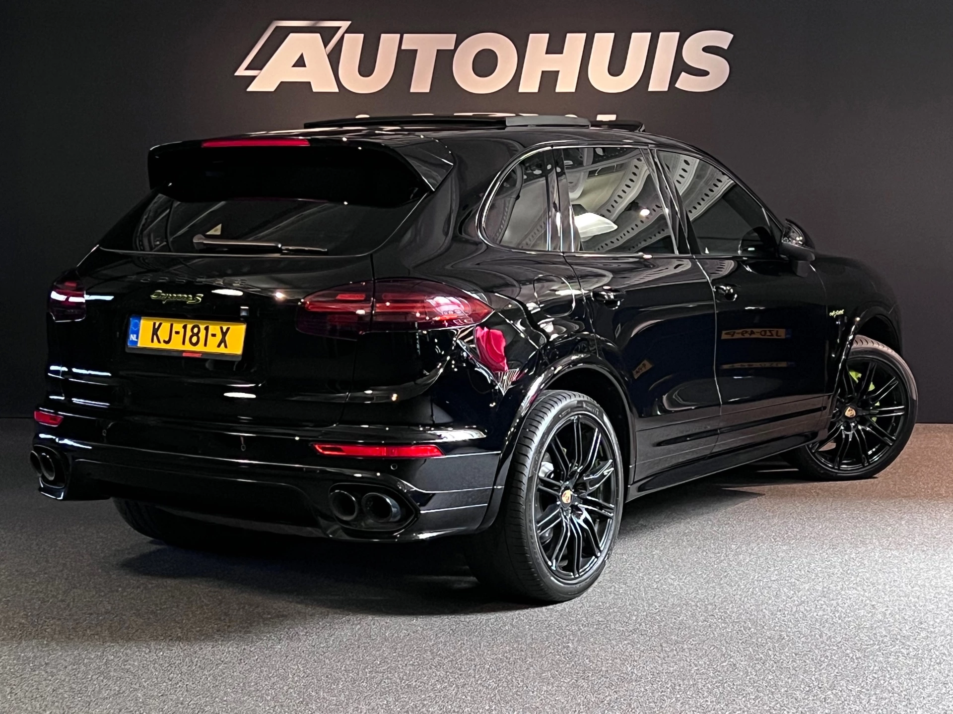 Hoofdafbeelding Porsche Cayenne