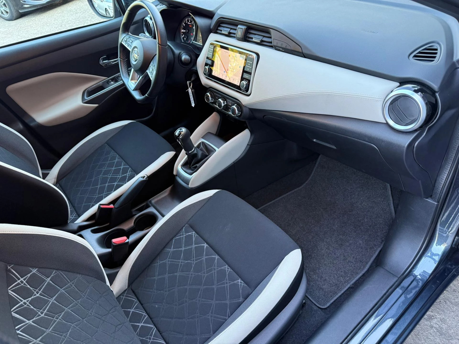 Hoofdafbeelding Nissan Micra