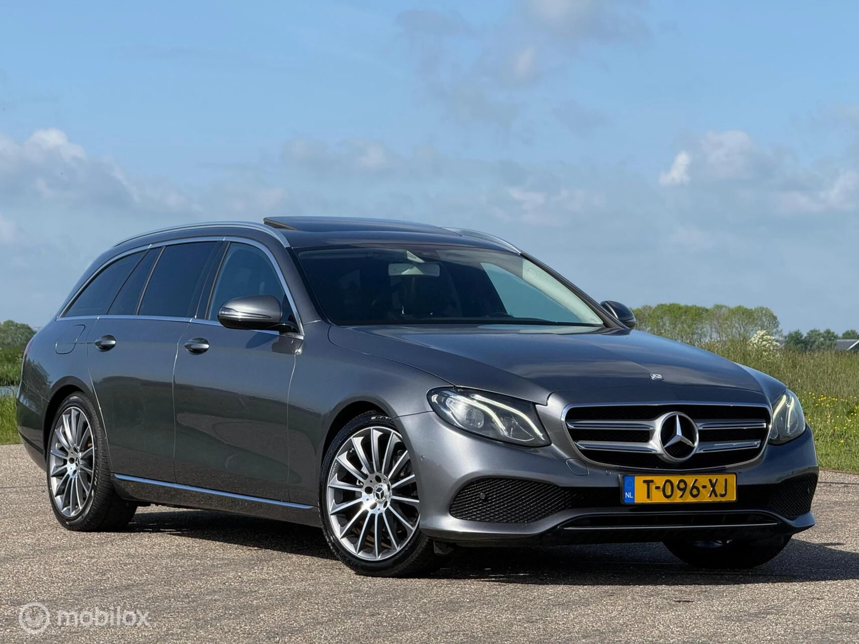Hoofdafbeelding Mercedes-Benz E-Klasse