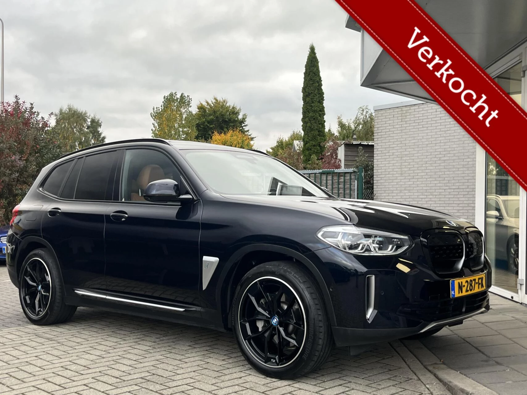 Hoofdafbeelding BMW iX3