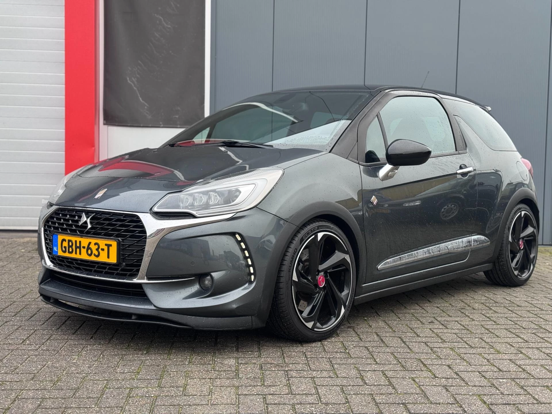 Hoofdafbeelding DS DS 3