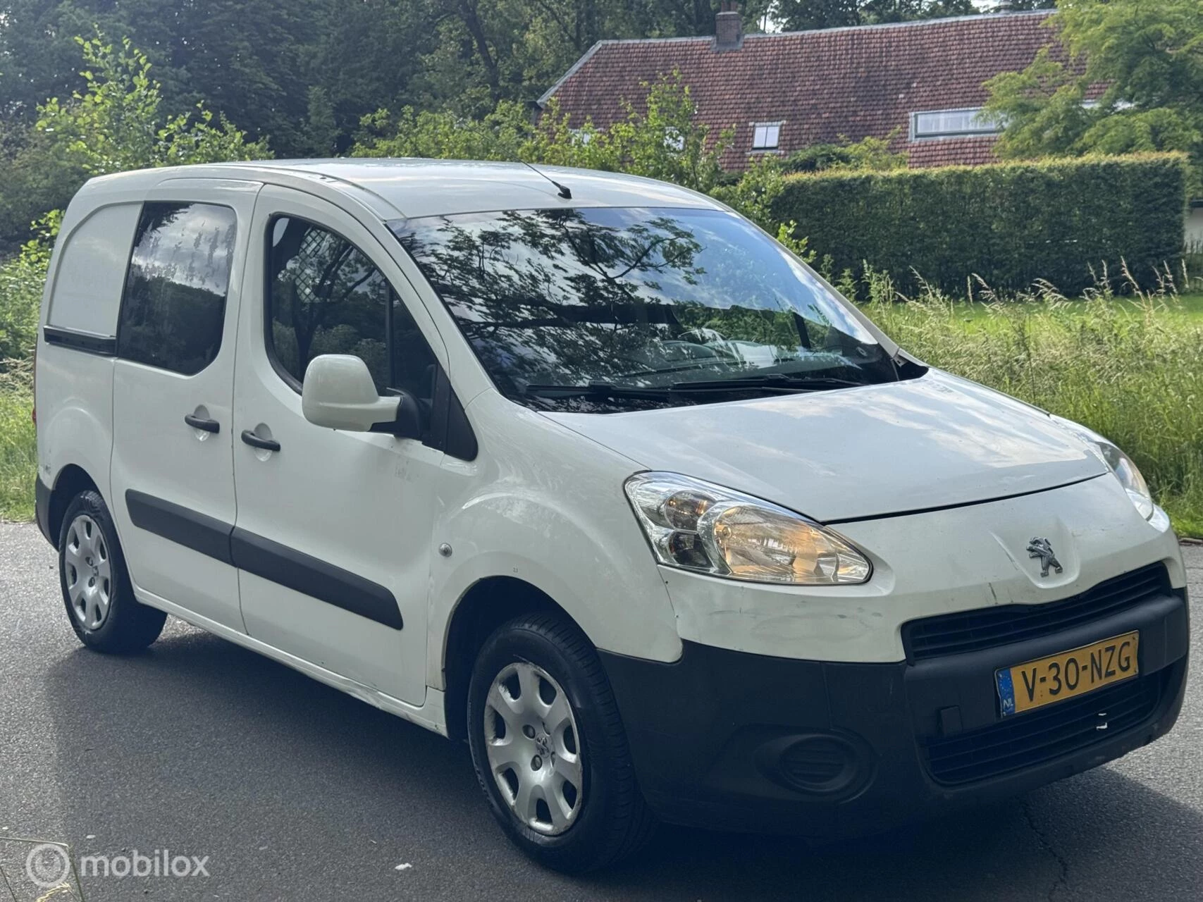 Hoofdafbeelding Peugeot Partner