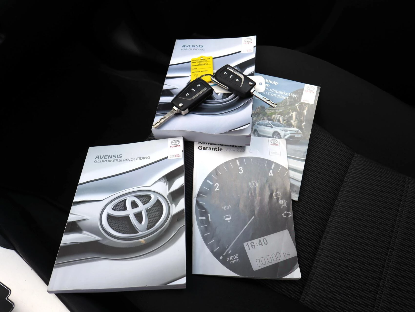 Hoofdafbeelding Toyota Avensis