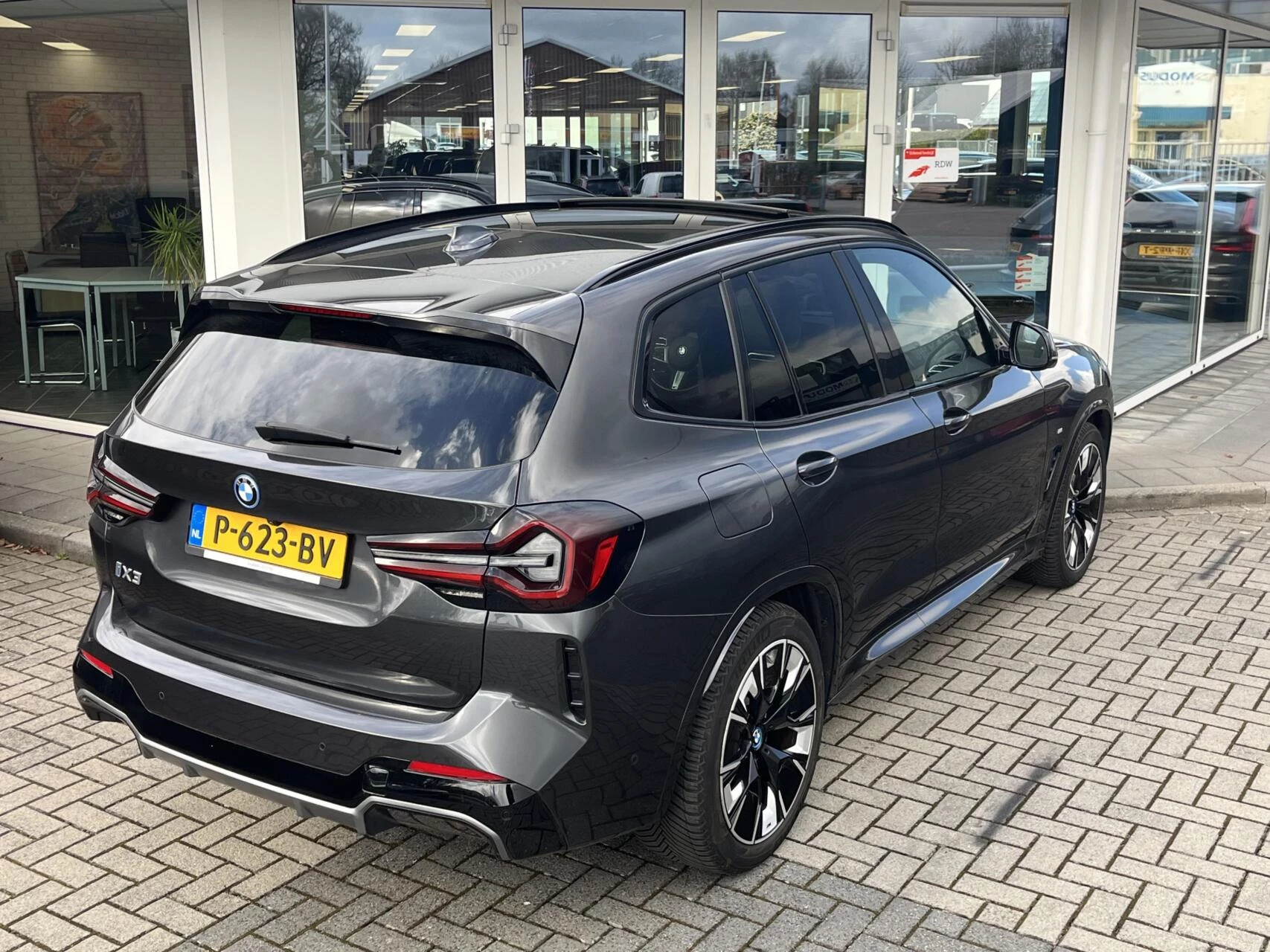 Hoofdafbeelding BMW iX3