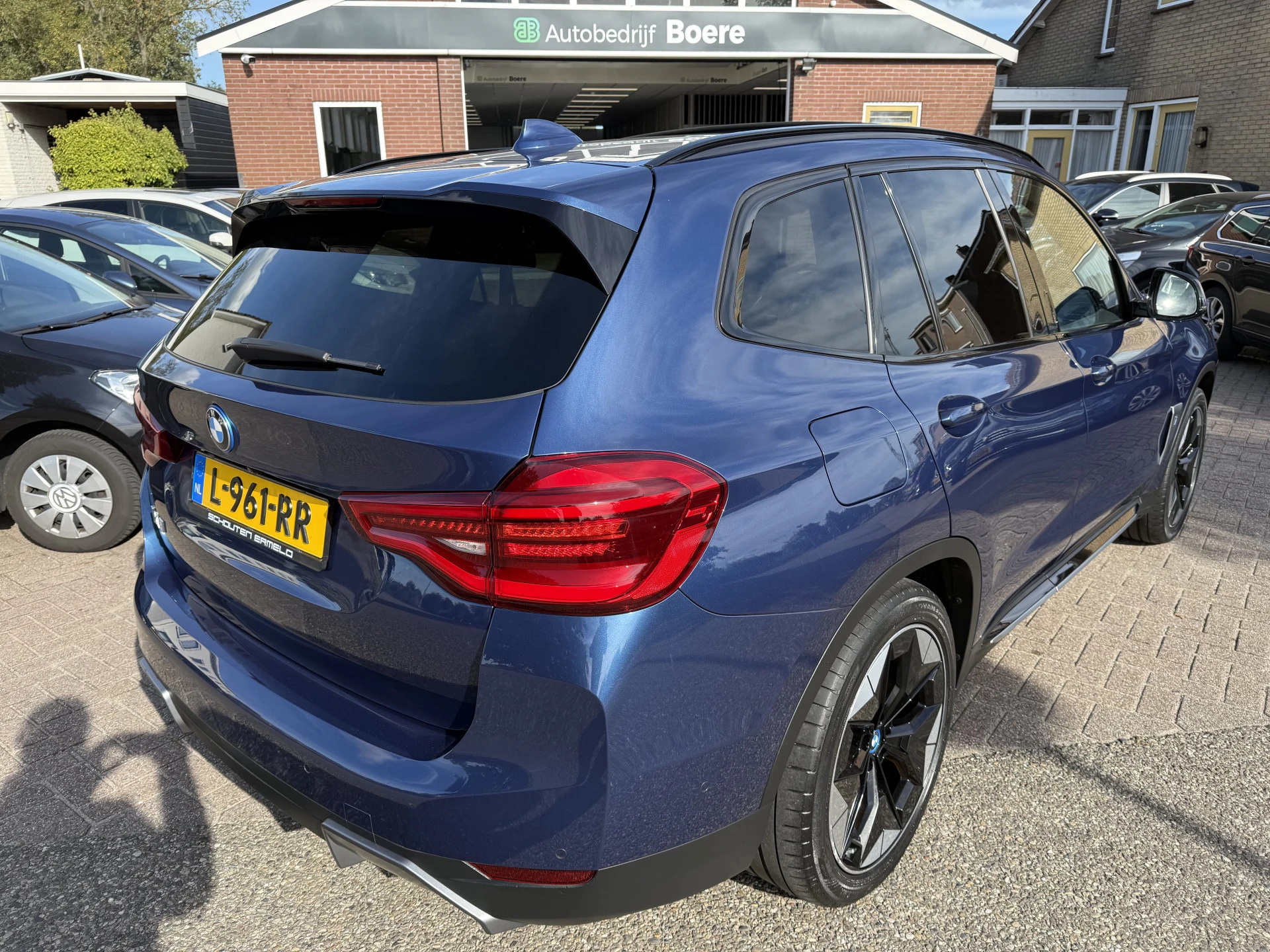 Hoofdafbeelding BMW iX3