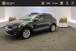 Volkswagen T-Roc 1.5 TSI 150pk DSG Sport | Panoramadak, Adaptive Cruise Control, Parkeersensoren V+A |