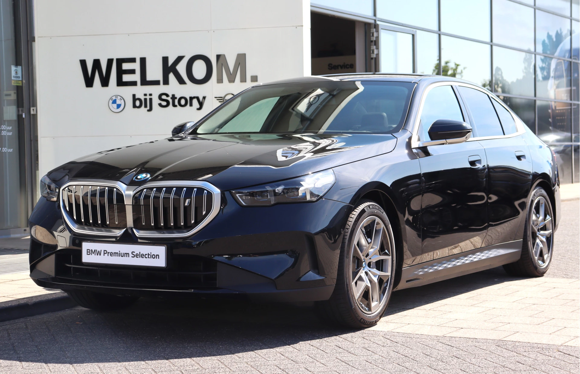 Hoofdafbeelding BMW i5