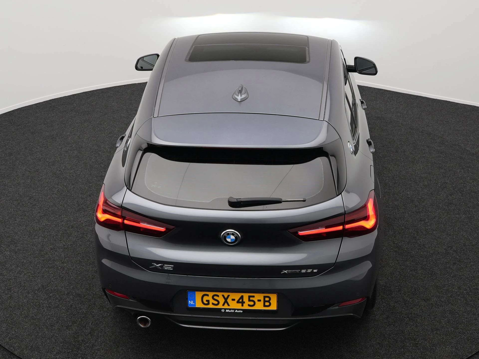 Hoofdafbeelding BMW X2