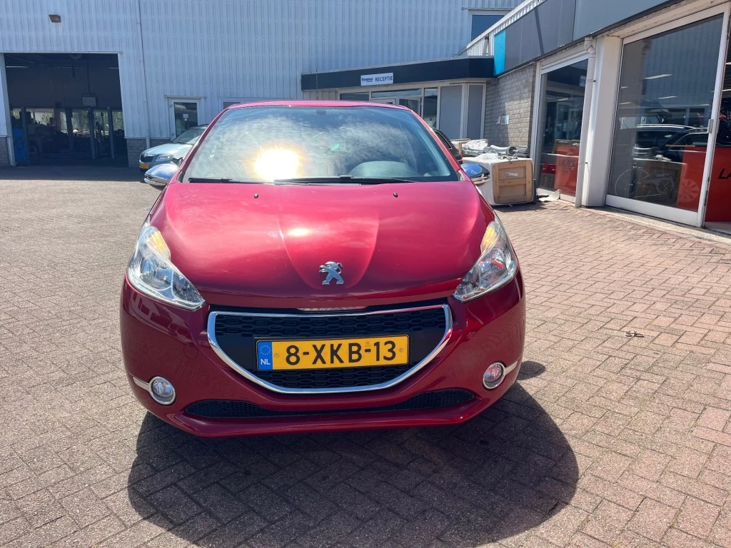Hoofdafbeelding Peugeot 208