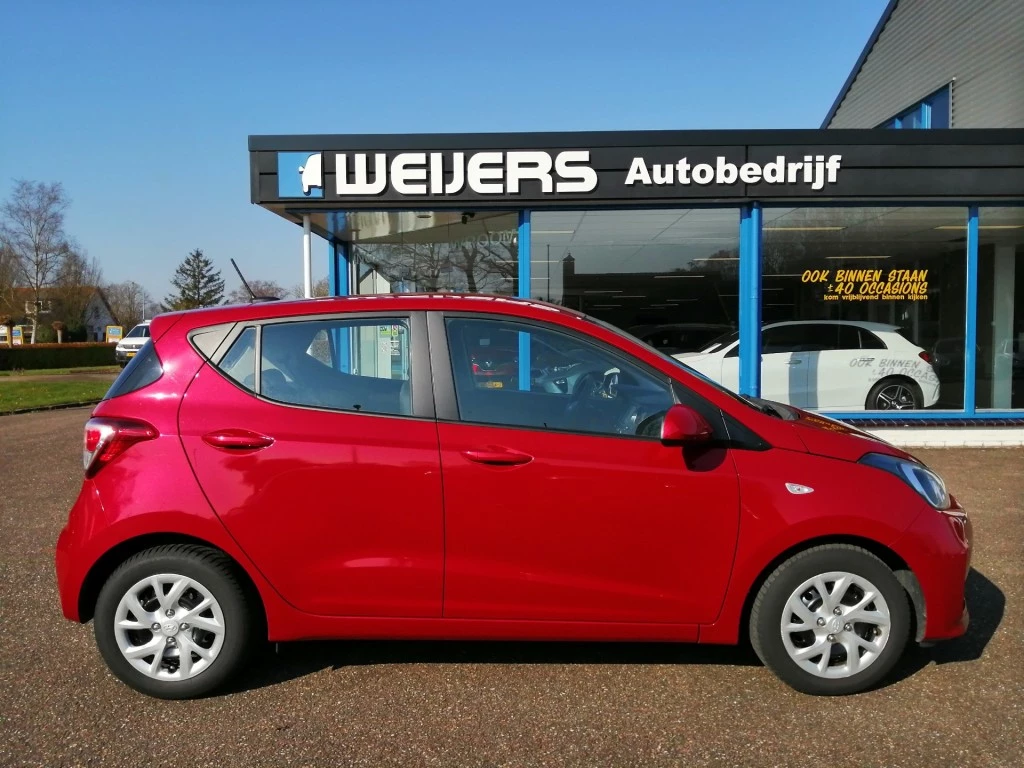 Hoofdafbeelding Hyundai i10