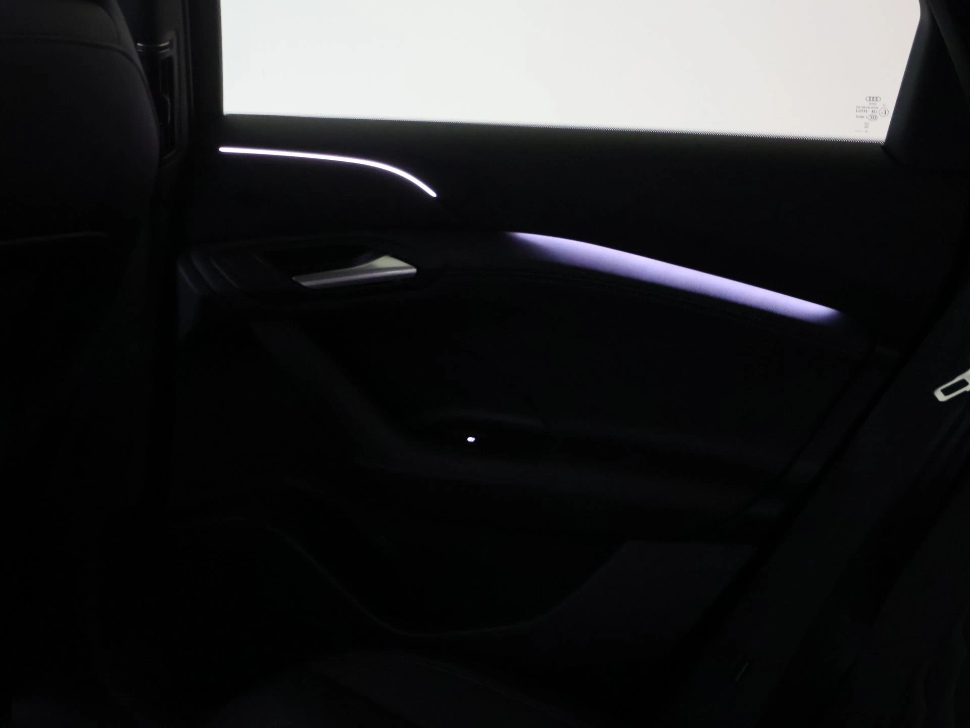 Hoofdafbeelding Audi A6 Avant e-tron