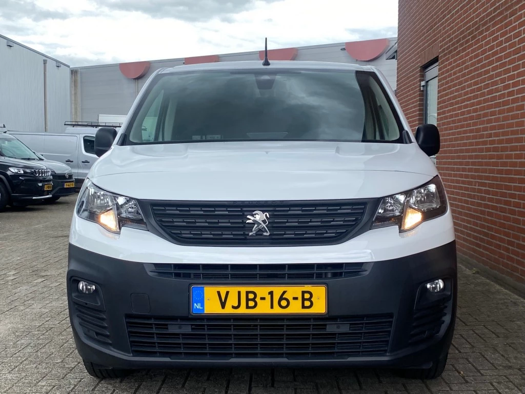 Hoofdafbeelding Peugeot Partner