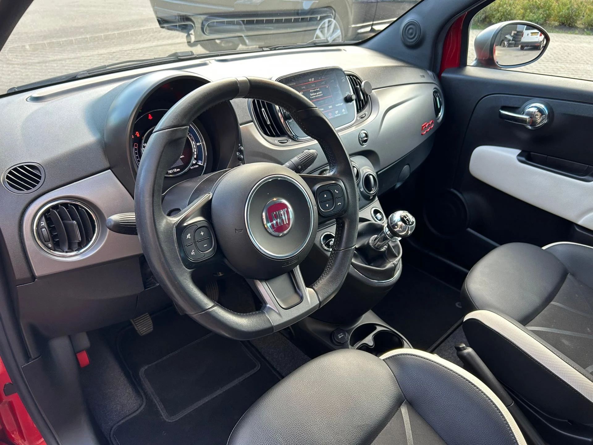 Hoofdafbeelding Fiat 500
