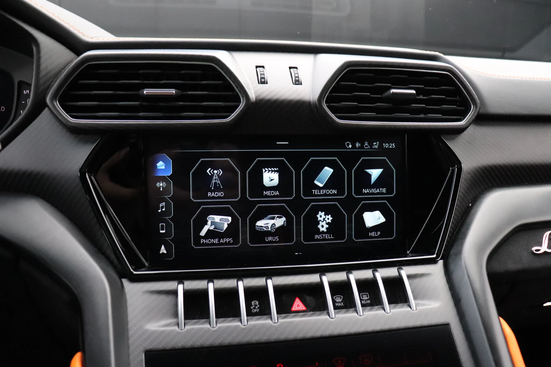 Hoofdafbeelding Lamborghini Urus