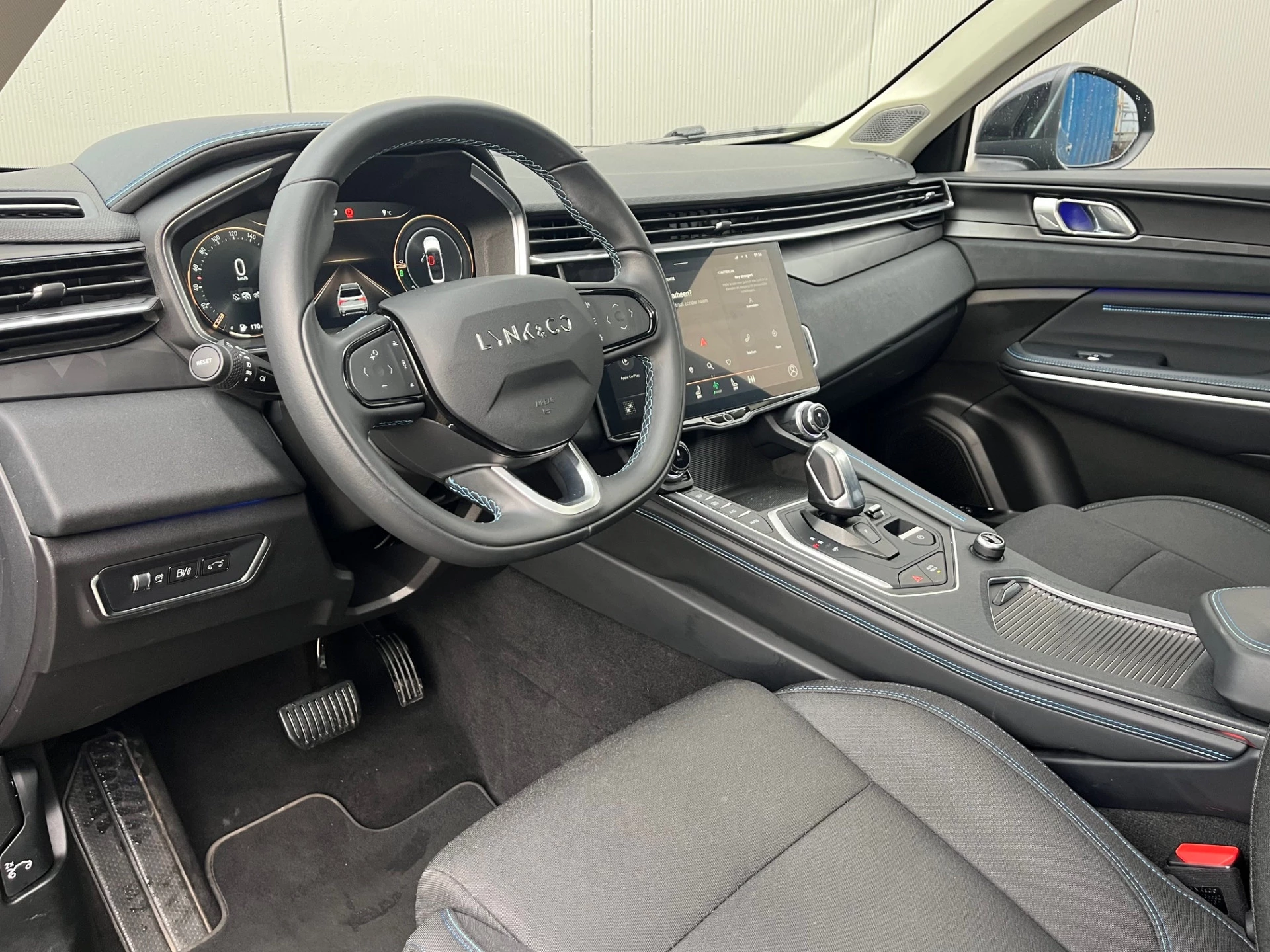 Hoofdafbeelding Lynk & Co 01