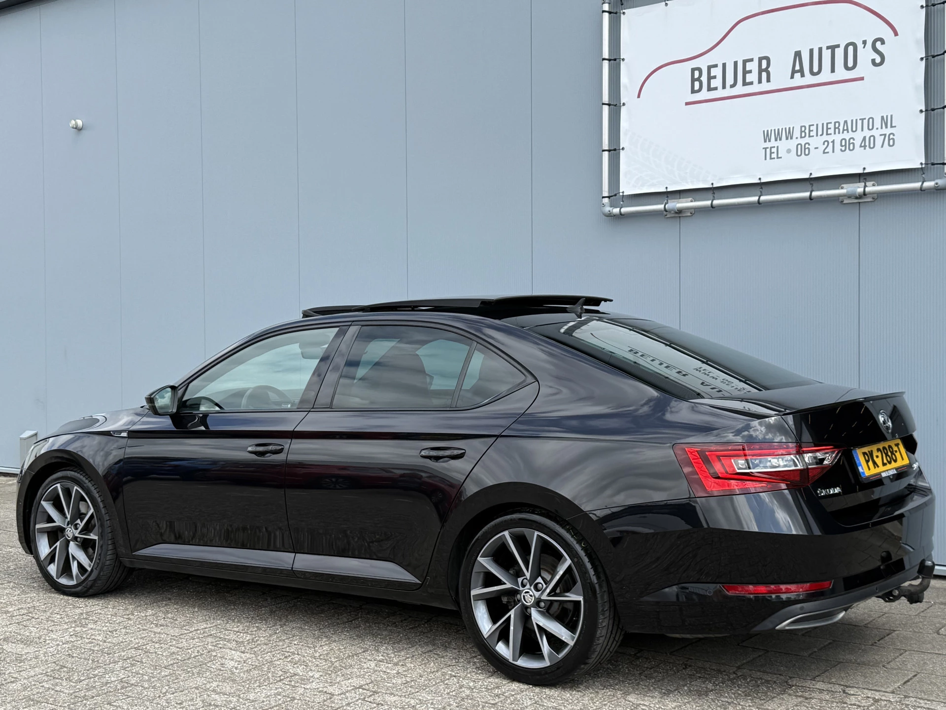 Hoofdafbeelding Škoda Superb