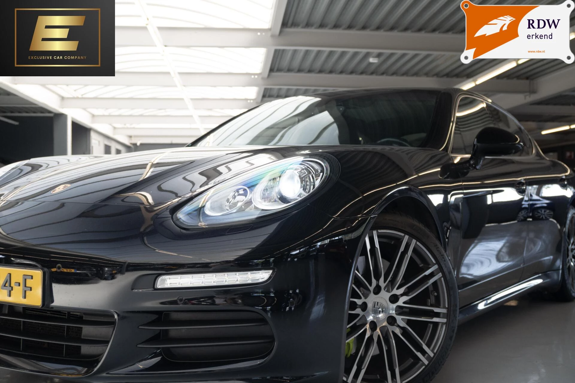 Hoofdafbeelding Porsche Panamera