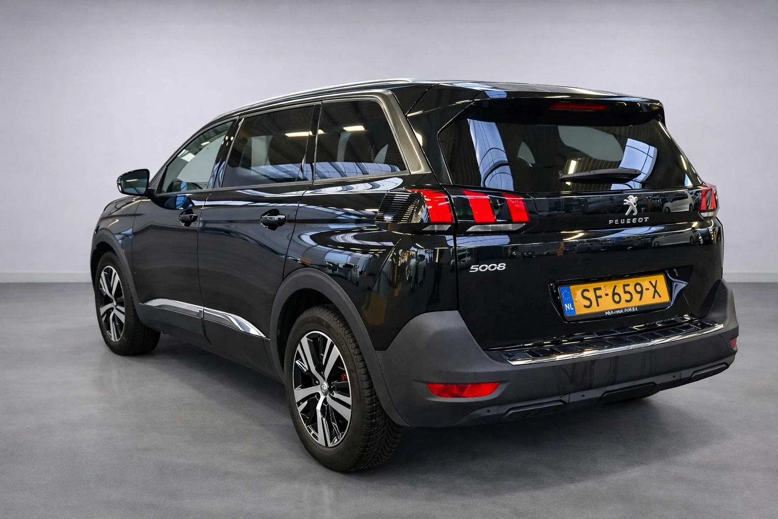 Hoofdafbeelding Peugeot 5008